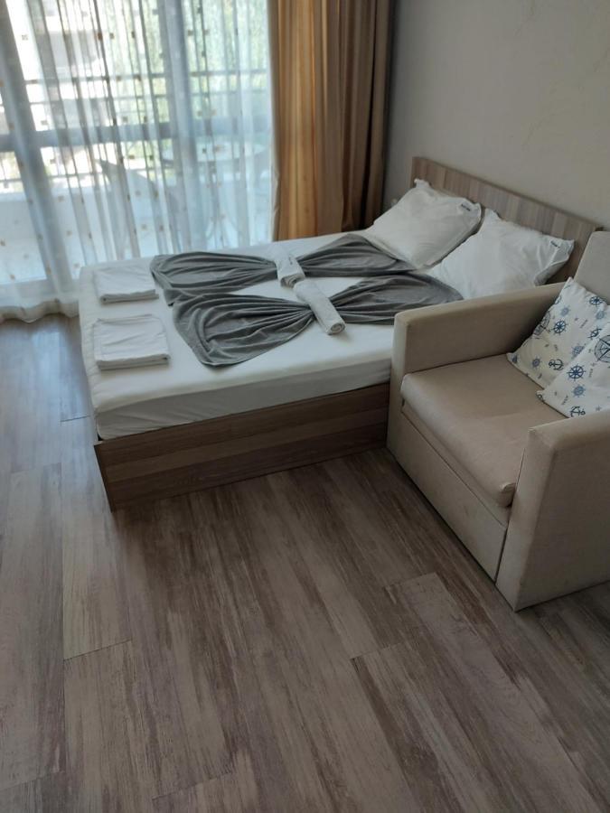 Charming Studio In Sorrento Sole Mare Sveti Vlas Exterior foto